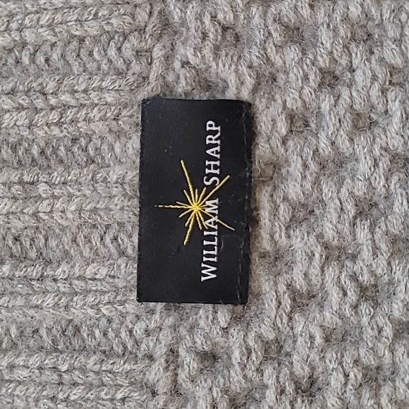 William Sharp 100% Cashmere Swarovski Crystal sweater vest - Picture 5 of 11